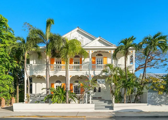Marreros Guest Mansion - Adult Only