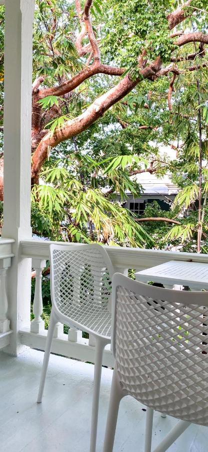 Marreros Guest Mansion - Adult Only Bed and breakfast 2*
